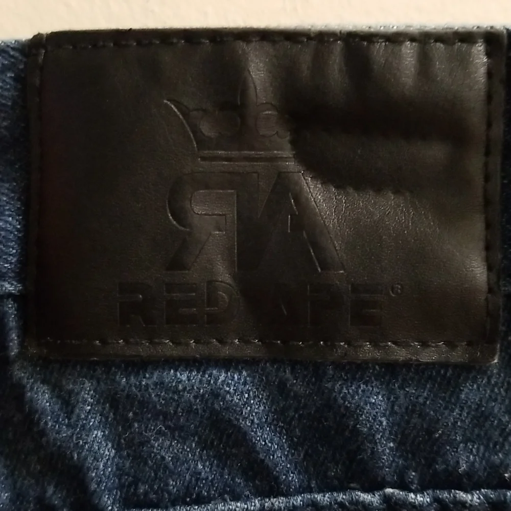 Red Ape Jean Shorts - Picture 3 of 7